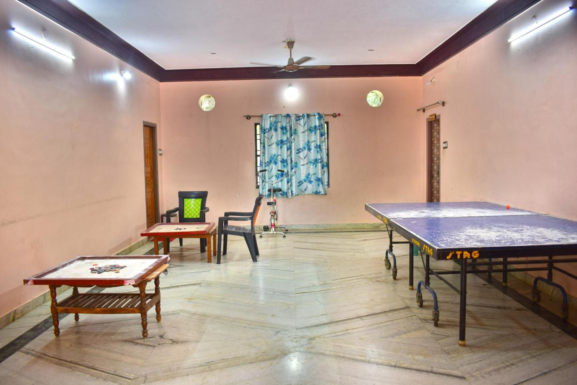 Jains Royal Palace Resorts Yelagiri Exteriör bild